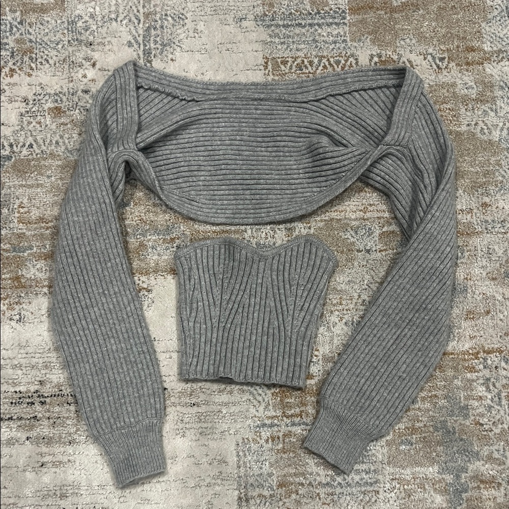 ‼️ Two-Piece Gray Sweater Set ‼️